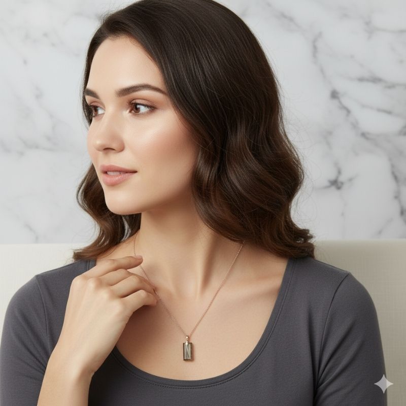 Aura Unlocked Necklace | PVD Plated & Labradorite - For Women | Includes: Necklace