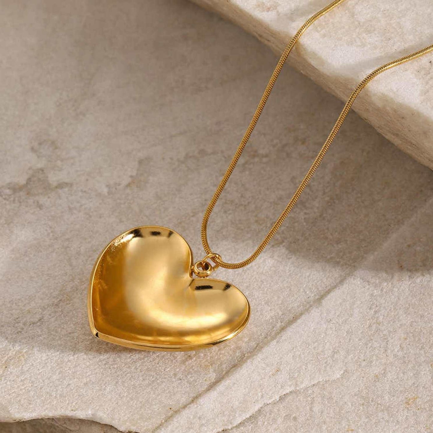 Radiant Love Necklace | PVD 18K Gold Plated, Stainless Steel, Water Proof - For Women | Includes: Necklace
