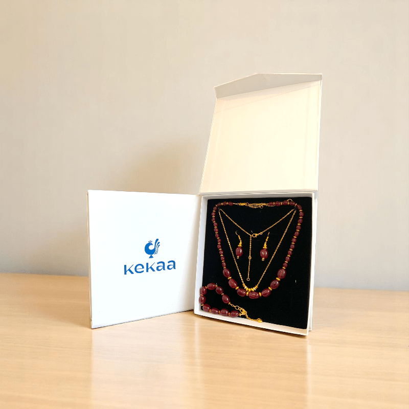 Radiant Flame Set | Red Onyx Stone & 18K Gold Plating - For Women | Includes: 2 Necklaces, Bracelet, Earring