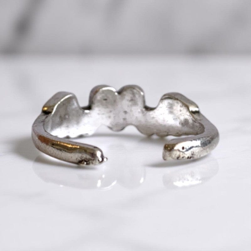 Classic Flying Heart Adjustable Ring | Premium Alloy - For Women | Includes: Ring