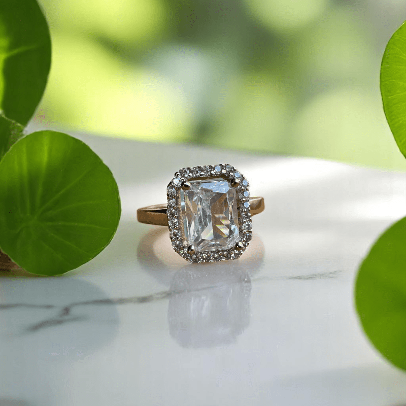 Graceful Solitaire Ring | 925 Silver & Zircon - For Women | Includes: Ring