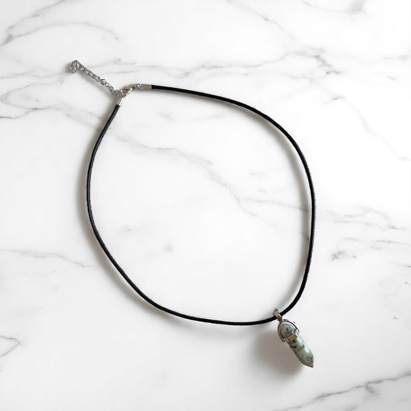 Balance Pencil Necklace | Kiwi Jasper - For Kids | Includes: Necklace