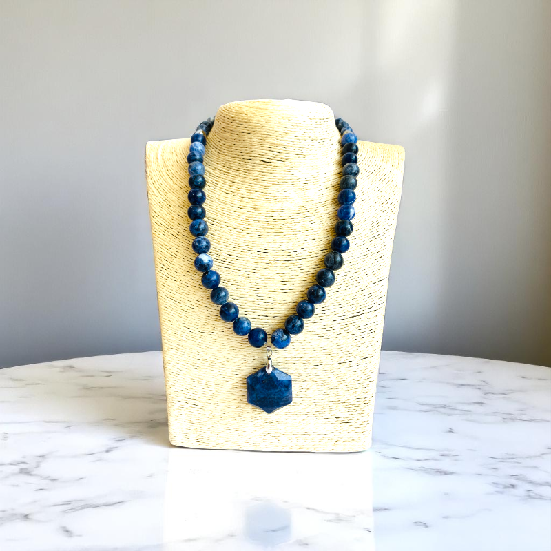 Royal Twilight Necklace | Blue Lapis Lazuli - For Women | Includes: Necklace