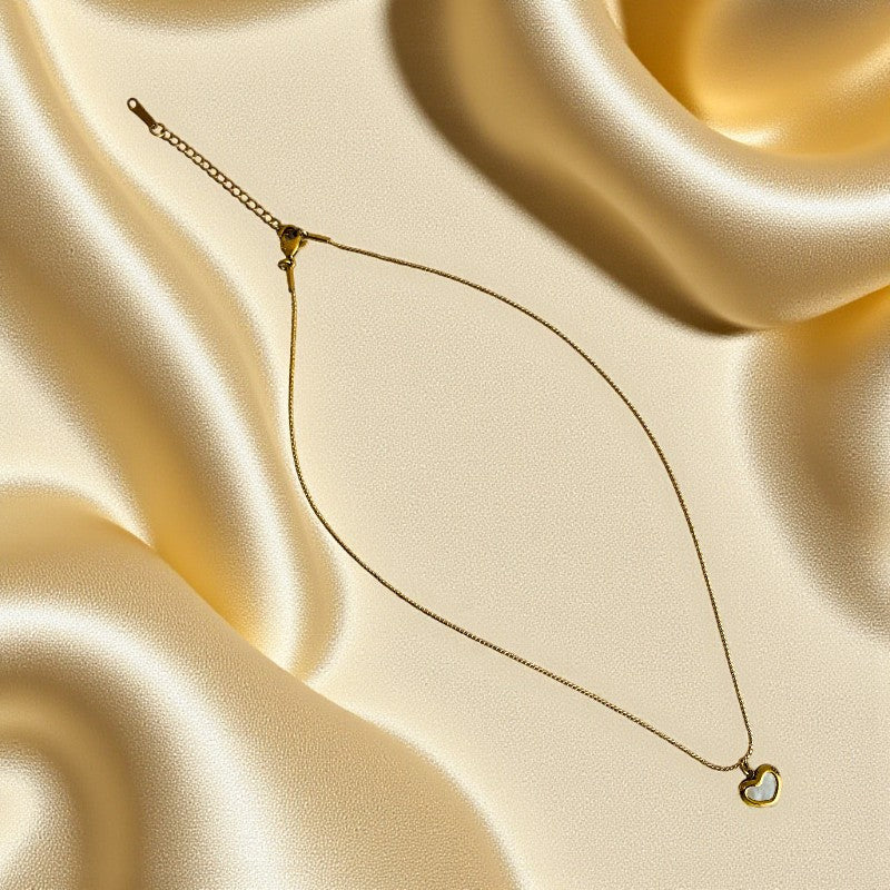 Sea Shell Heart Necklace | 18K PVD Gold Plated - For Women | Includes: Necklace