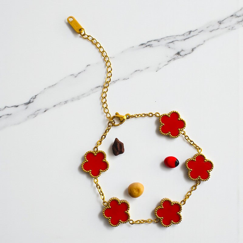 Red Clover Dainty Bracelet | 18K PVD Gold Plated - For Women | Includes: Bracelet