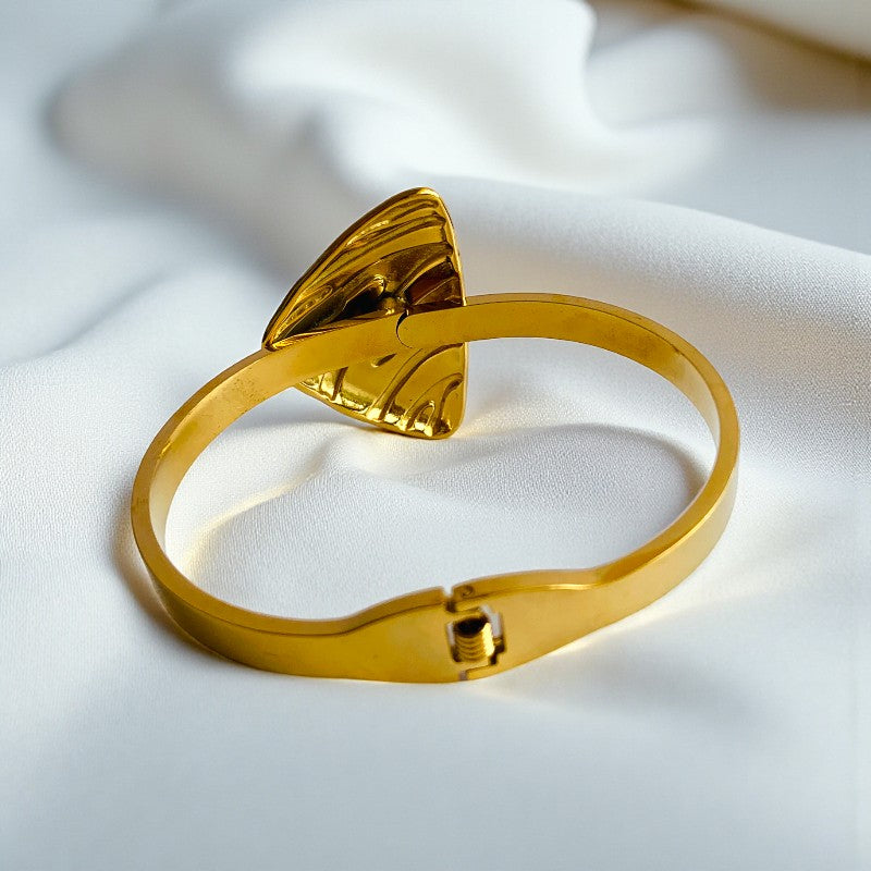 Pink Triangle Chunky Bracelet | 18K PVD Gold Plated - For Women | Includes: Bracelet