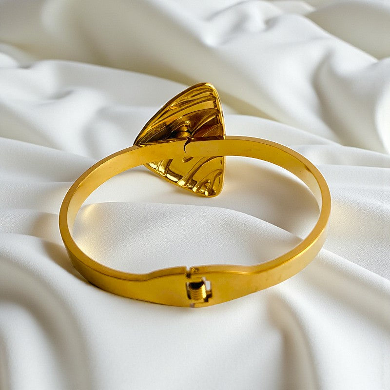 Black Triangle Chunky Cuff Bracelet | 18K PVD Gold Plated - For Women | Includes: Bracelet