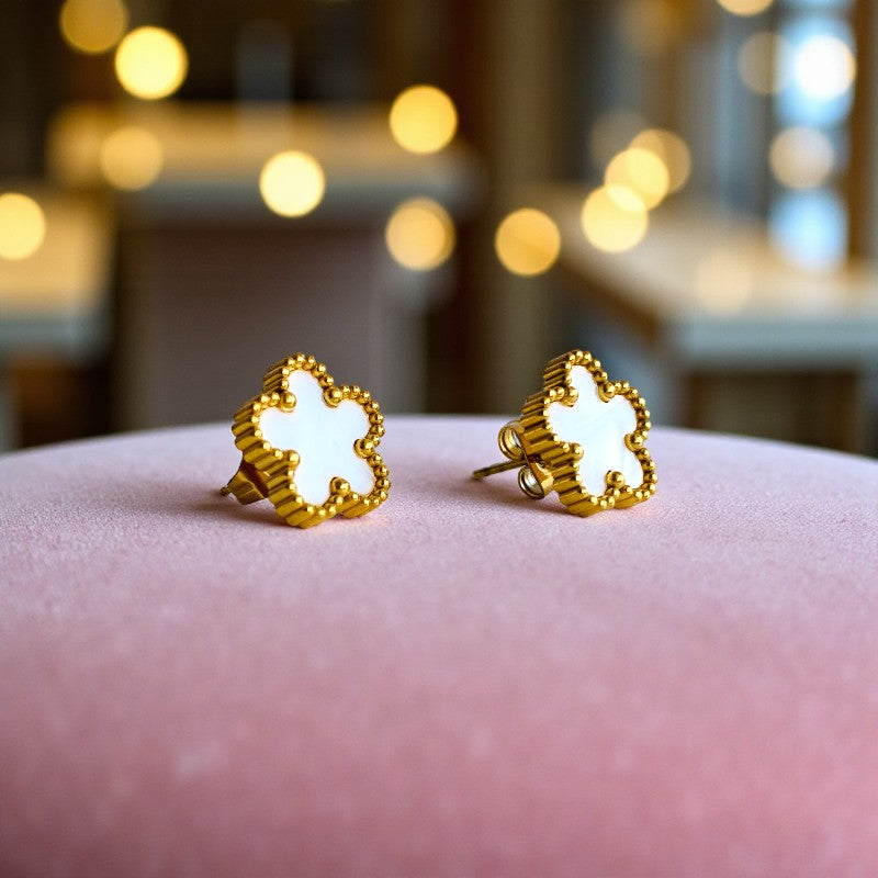 White Clover Dainty Earring | 18K PVD Gold Plated - For Women | Includes: Earring