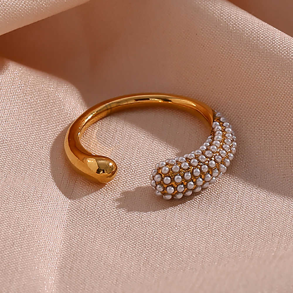 Half Moon Pearl Ring | 18K PVD Gold Plated - For Women | Includes: Ring