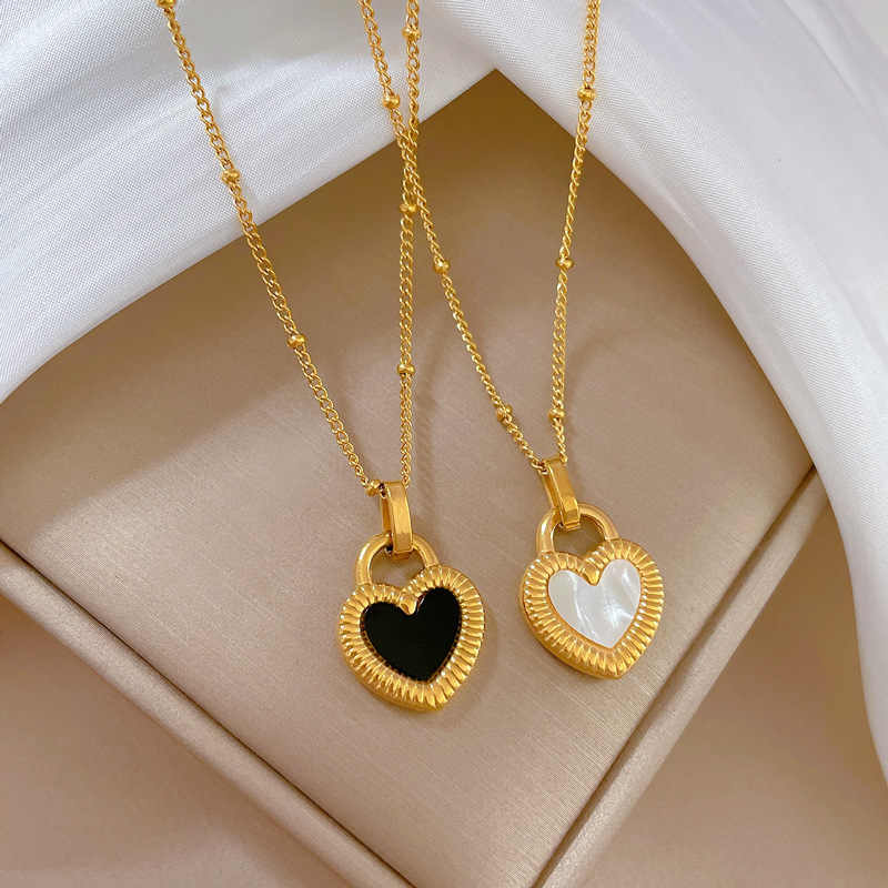 Timeless Love Set | PVD 18K Gold Plated, Waterproof & Anti-Tarnish - For Women | Includes: Necklace, Earrings