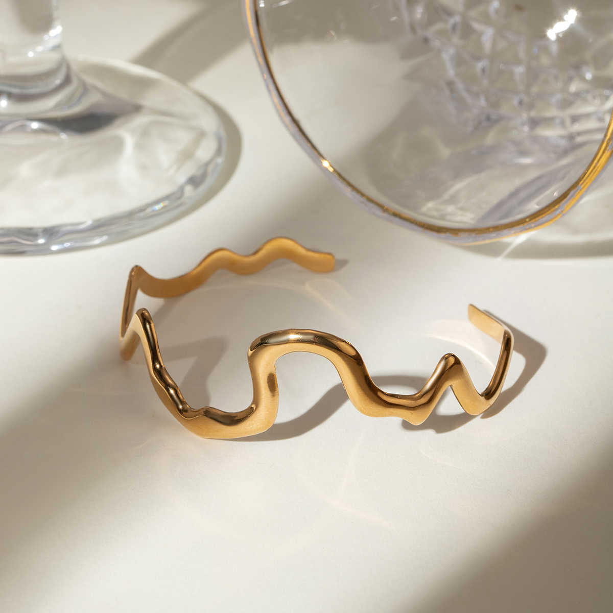 Artisan Golden Cuff | PVD 18K Gold Plated, Stainless Steel, Water Proof - For Women | Includes: Bracelet
