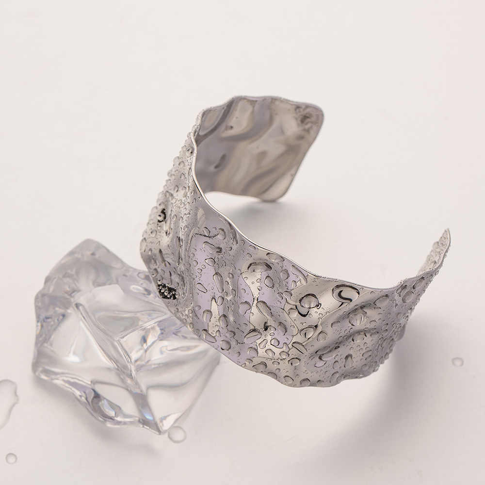 Hammered Cuff Bracelet | Silver PVD Plated - For Women | Includes: Bracelet
