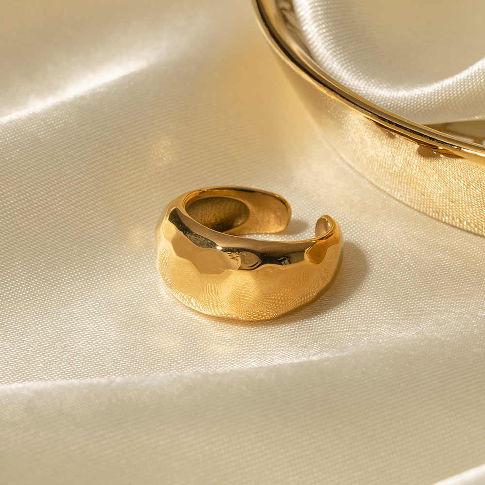 Hammered Bold Ring | 18K PVD Gold Plated - For Women | Includes: Ring