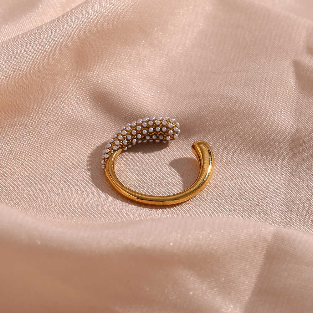 Half Moon Pearl Ring | 18K PVD Gold Plated - For Women | Includes: Ring