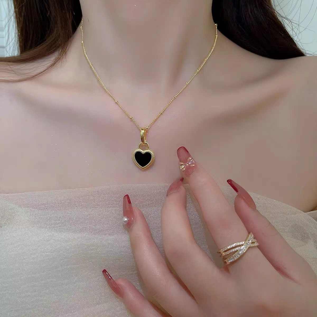 Timeless Love Set | PVD 18K Gold Plated, Waterproof & Anti-Tarnish - For Women | Includes: Necklace, Earrings
