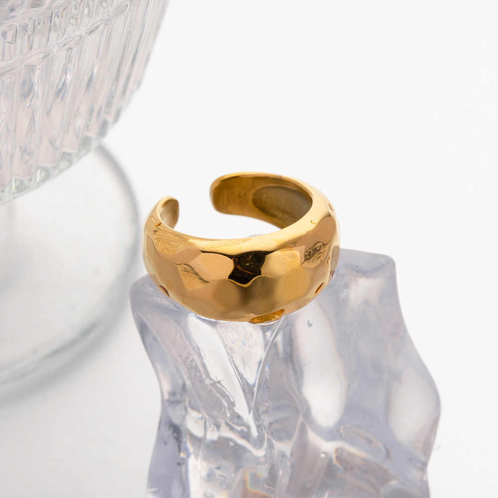 Hammered Bold Ring | 18K PVD Gold Plated - For Women | Includes: Ring