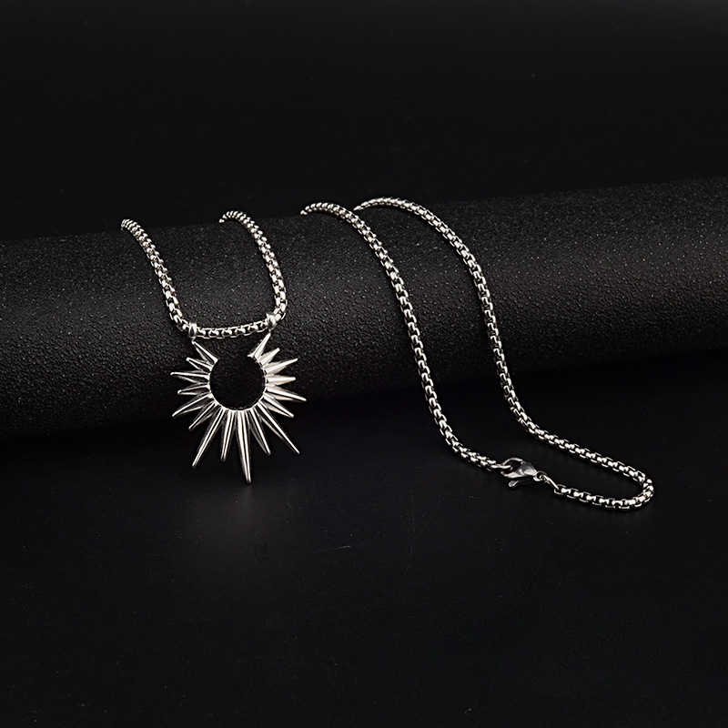 Sun Rays Pendant Necklace | Silver Chain | Unisex