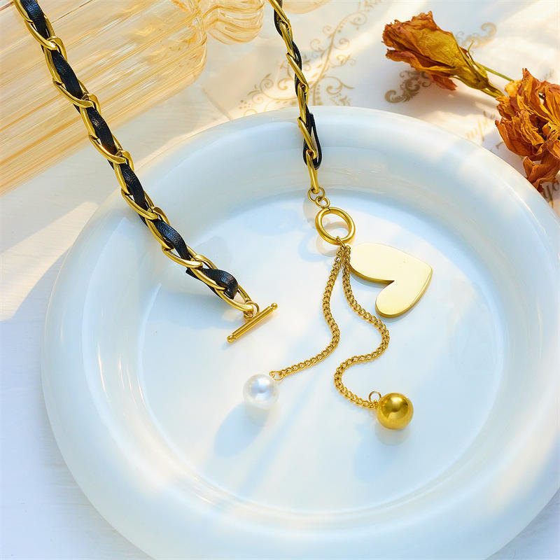 Mystic Heart Necklace | 18K PVD Gold Plated - For Women | Includes: Necklace