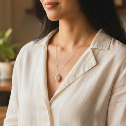 Chunky Whirl Silverish Rose Necklace | Rose Quartz - For Women | Includes: Necklace