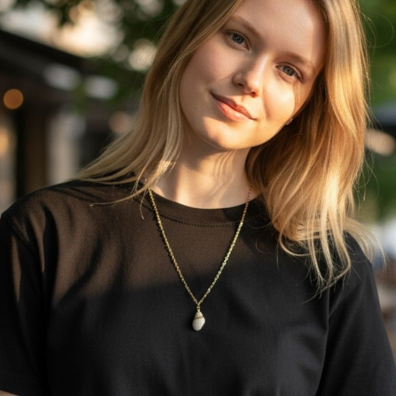 Nutmeg Seashell Necklace | Natural Nutmeg Seashell- For Women | Includes: Necklace