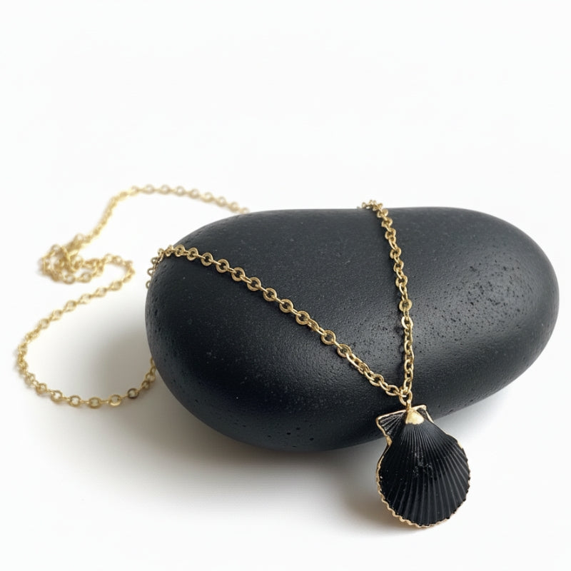 Black calico scallop Necklace | Natural Scallop - For Women | Includes: Necklace