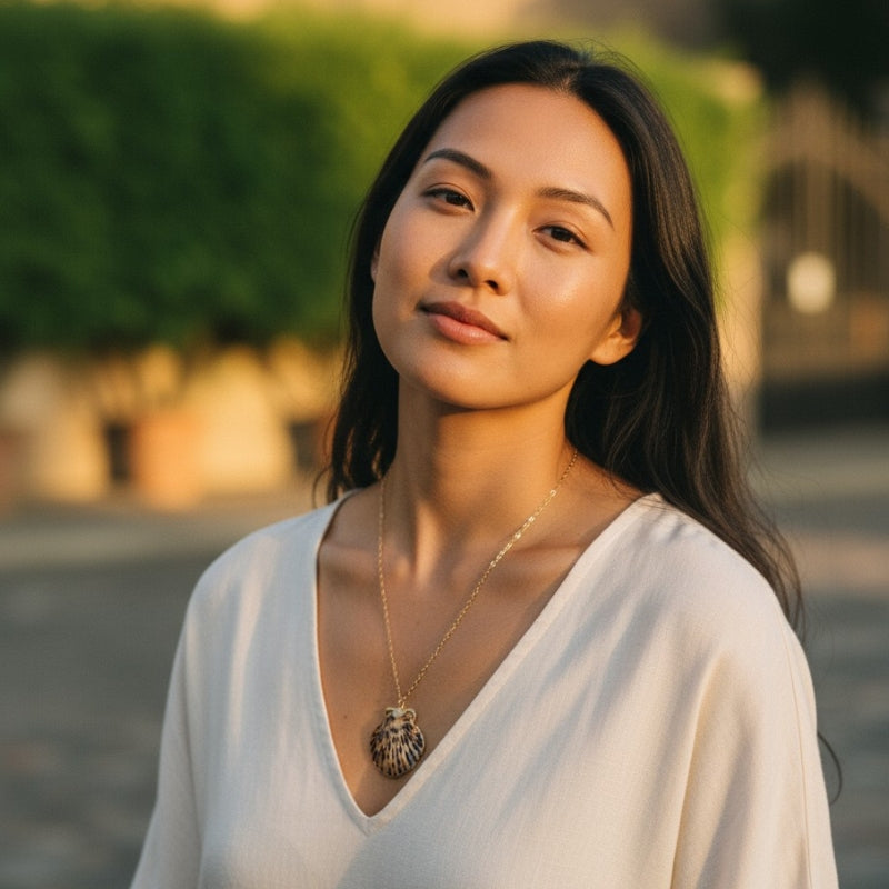 Tiger calico scallop Necklace | Natural Scallop - For Women | Includes: Necklace