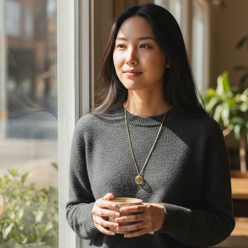Chunky Whirl Mystic Golden Necklace | Black Obsidian - For Women | Includes: Necklace