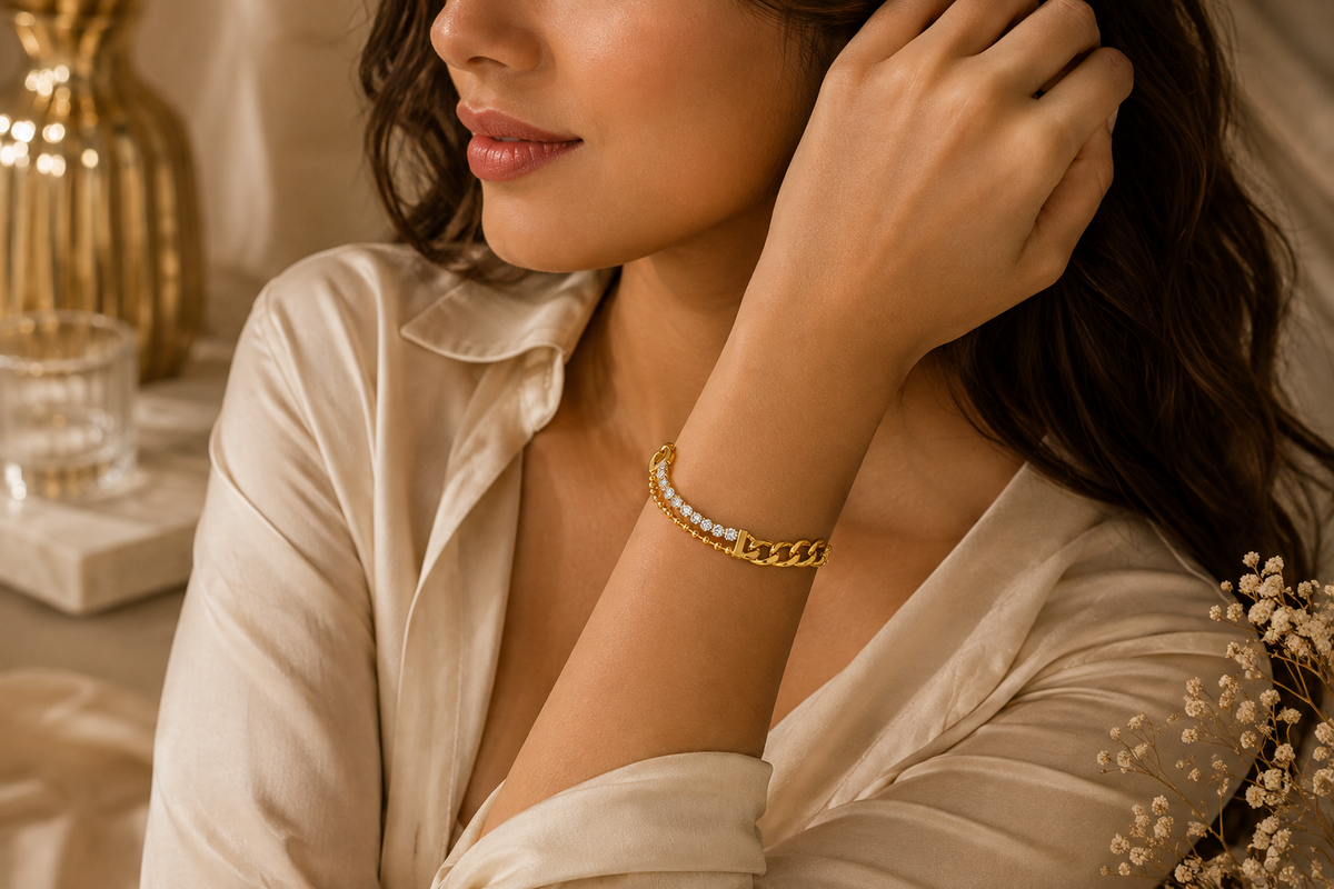 Fusion CURB & SPARKLE Bracelet | Gold-Tone - For Women | Includes: Bracelet