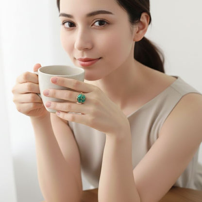 Emerald Luxe Ring | Green Crystal & PVD Gold - For Women | Includes: Ring