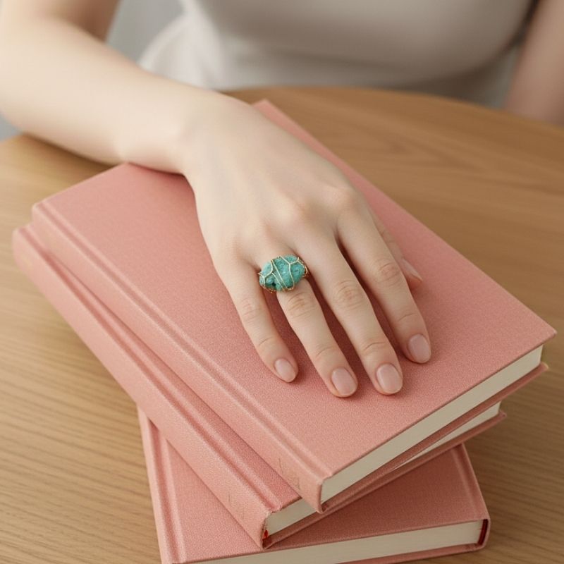 Emerald Luxe Ring | Green Crystal & PVD Gold - For Women | Includes: Ring