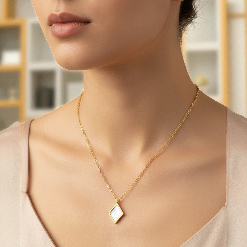 Diamond Shell Dainty Necklace | 18K PVD Gold Plated - For Women | Includes: Necklace