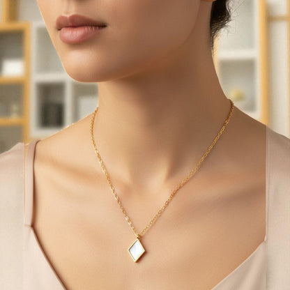 Diamond Shell Dainty Necklace | 18K PVD Gold Plated - For Women | Includes: Necklace