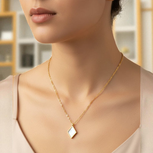 Diamond Shell Dainty Necklace | 18K PVD Gold Plated - For Women | Includes: Necklace