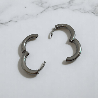 Petal Shine Earrings | Cherry Quartz Stone & Silver PVD Plated - For Women | Includes: Earrings