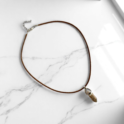 Soothing Pencil Necklace | Magnesite Agate - For Kids | Includes: Necklace