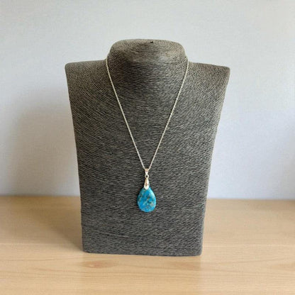 Crystal Horizon Necklace | Blue Apatite Stone & PVD plated Stainless Steel - For Women | Includes: Necklace