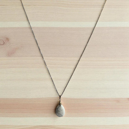Pure Essence Necklace | Howlite & PVD plated Stainless Steel - For Women | Includes: Necklace
