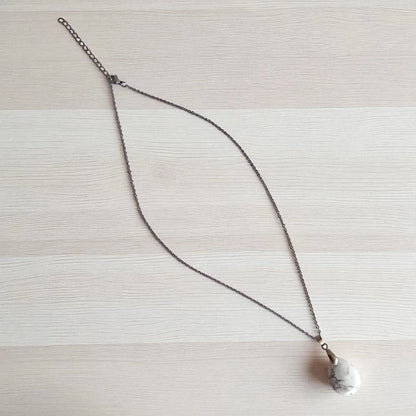 Pure Essence Necklace | Howlite & PVD plated Stainless Steel - For Women | Includes: Necklace