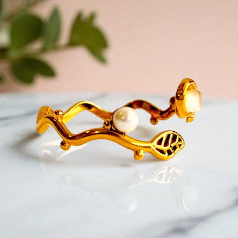 Wavy Adjustable Ring | 18K PVD Gold Plated - For Women | Includes: Ring