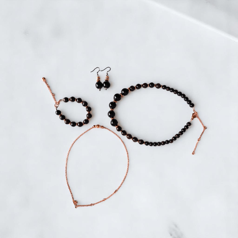 Ruby Flame Set | Garnet Stone & 18K Gold Plating - For Women | Includes: 2 Necklaces, Bracelet, Earring