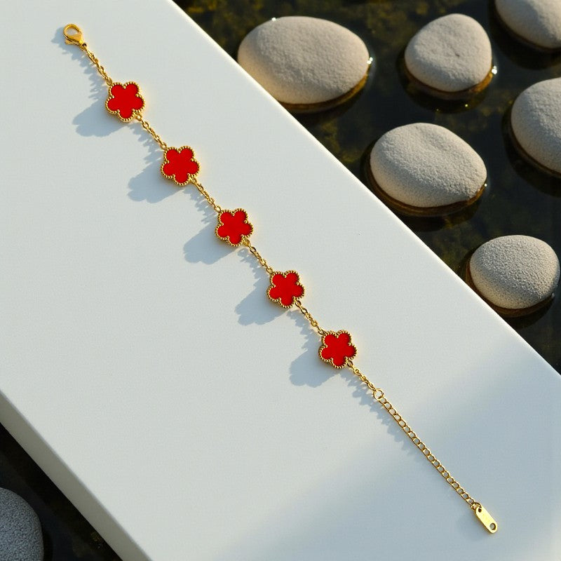 Red Clover Dainty Bracelet | 18K PVD Gold Plated - For Women | Includes: Bracelet