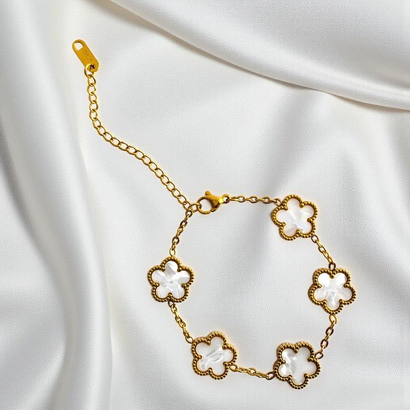 White Clover Dainty Bracelet | 18K PVD Gold Plated - For Women | Includes: Bracelet