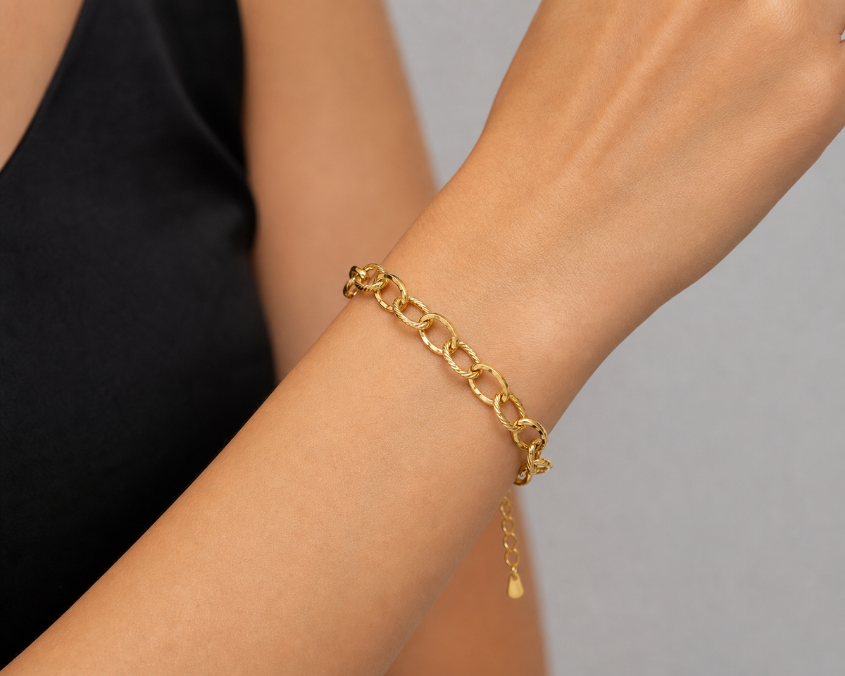 Texture MIXED OVAL LINK Bracelet | Gold-Tone - For Women | Includes: Bracelet