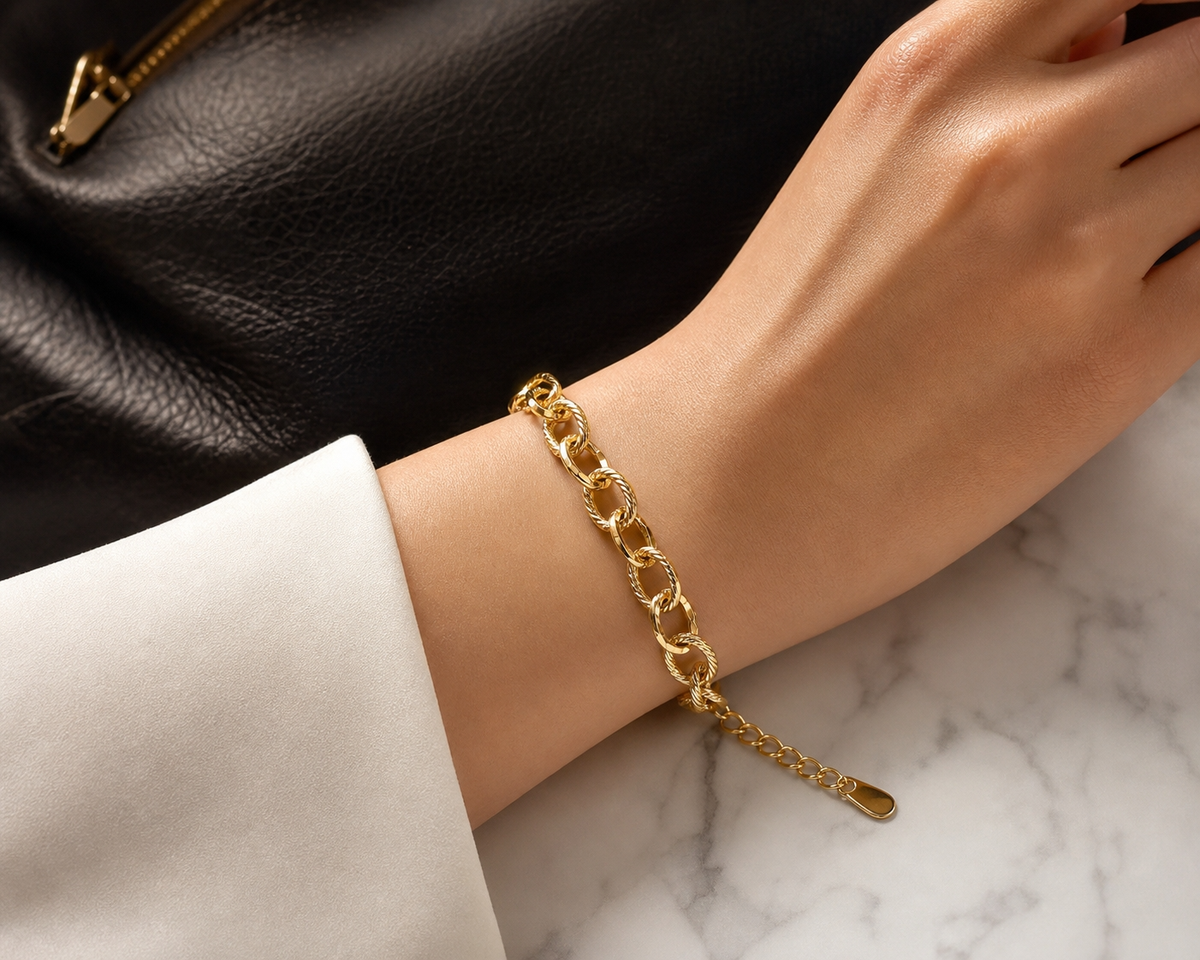 Texture MIXED OVAL LINK Bracelet | Gold-Tone - For Women | Includes: Bracelet