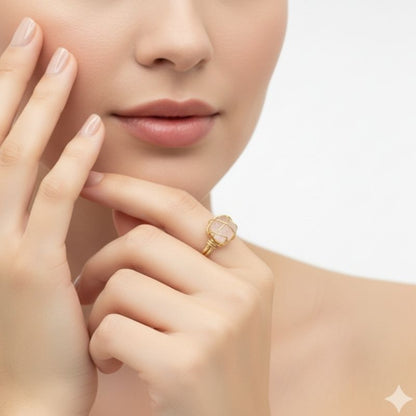 Raw Elegance Ring | Clear Quartz & PVD Gold - For Women | Includes: Ring