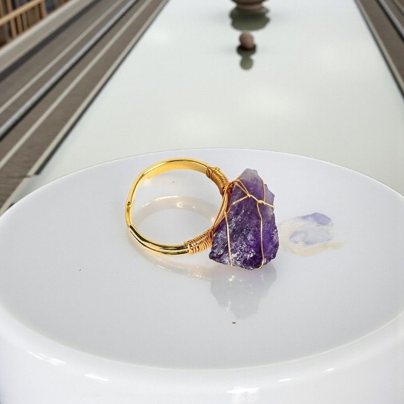 Raw Luxe Ring | Amethyst & PVD Gold - For Women | Includes: Ring