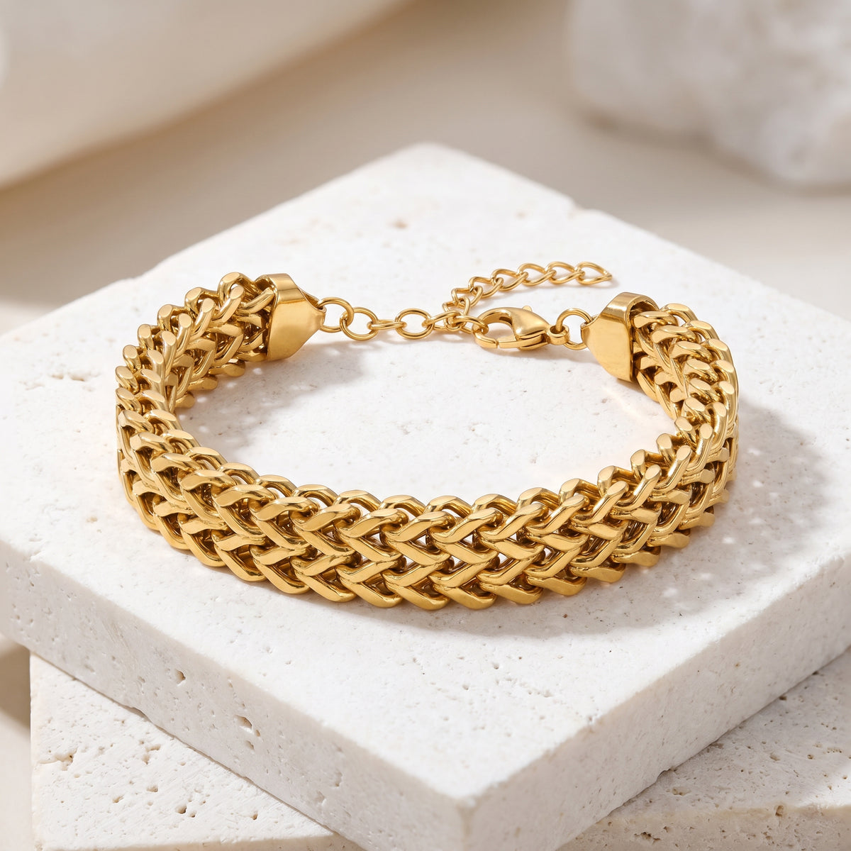 Classic Bold Golden Chain Flexi fit Bracelet | 18k PVD Gold Plated - For Men | Includes: Bracelet