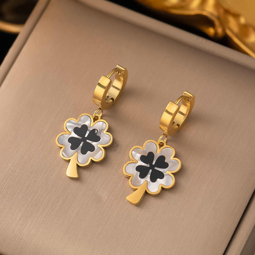Floral Fusion Set | PVD 18K Gold Plated, Waterproof & Anti-tarnish- For Women | Includes: Necklace, Earrings