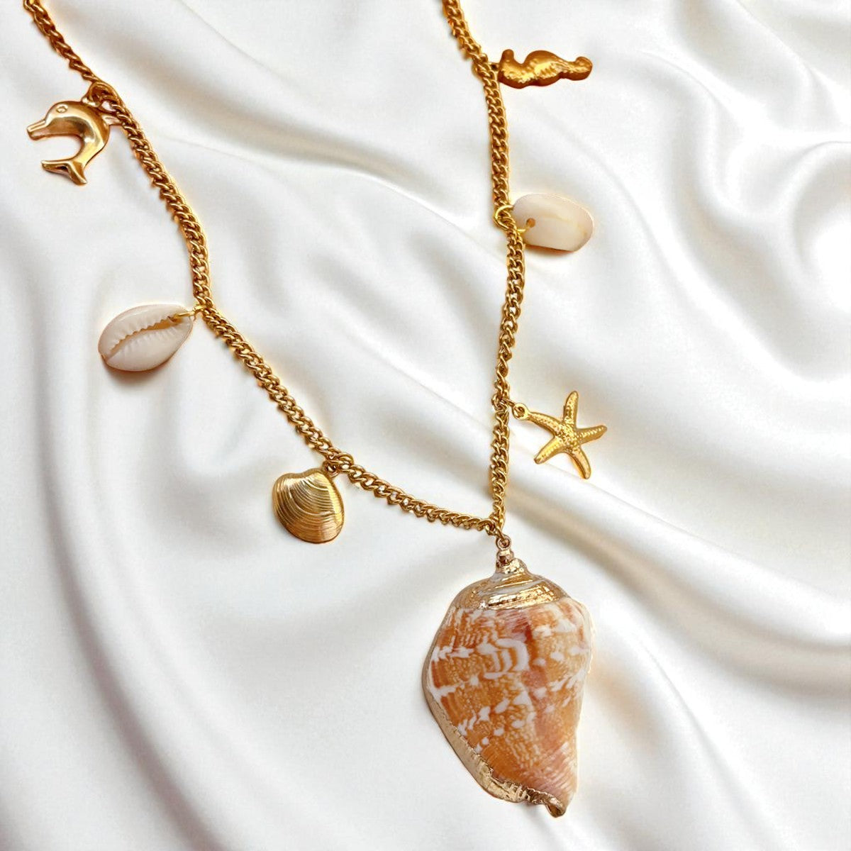 Ocean vibe Necklace | 18K PVD Gold Plated - For Women | Includes: Necklace