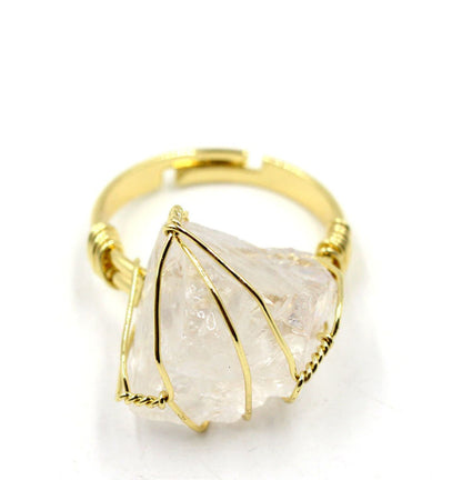 Raw Elegance Ring | Clear Quartz & PVD Gold - For Women | Includes: Ring